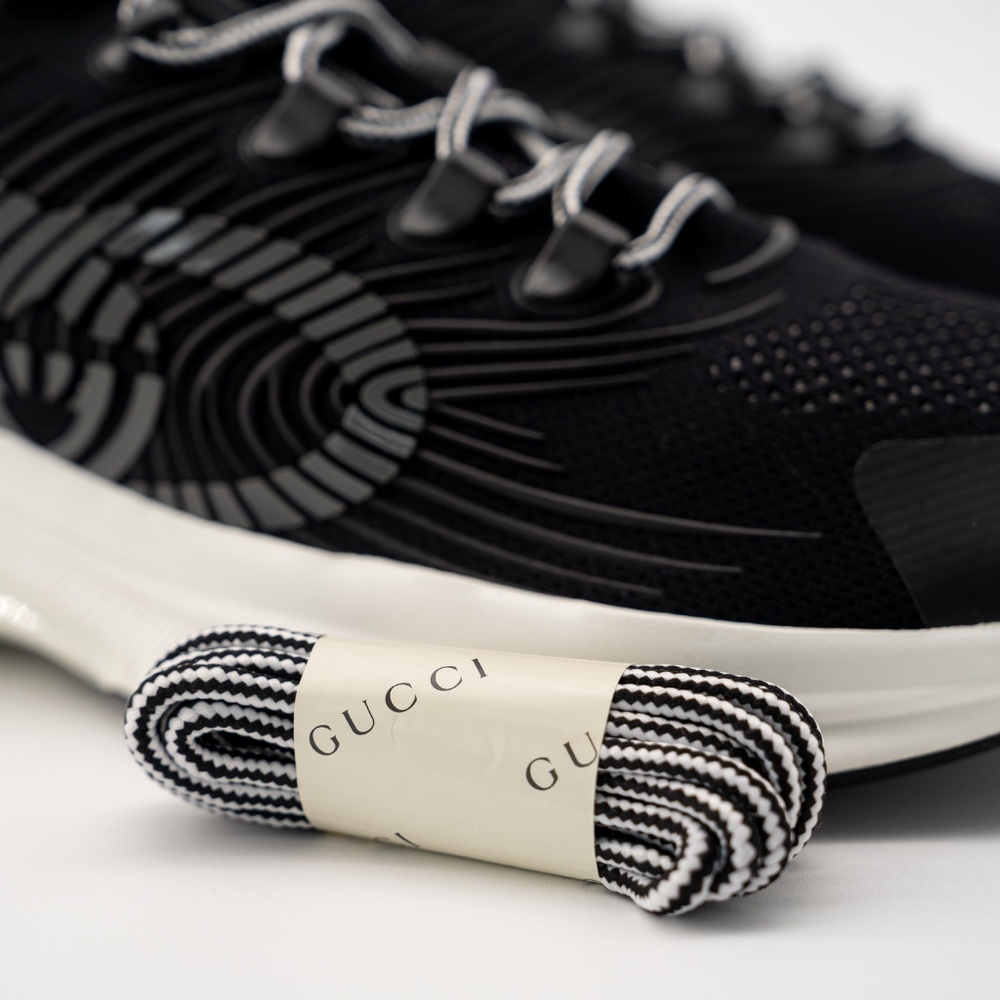 Size G 12.5 US 13 Gucci Run Sneaker Black White Knit GG - Picture 6 of 10